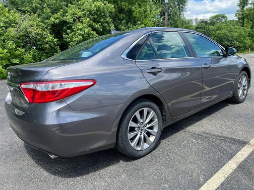 Predawn Gray Mica 2017 Toyota Camry XLE