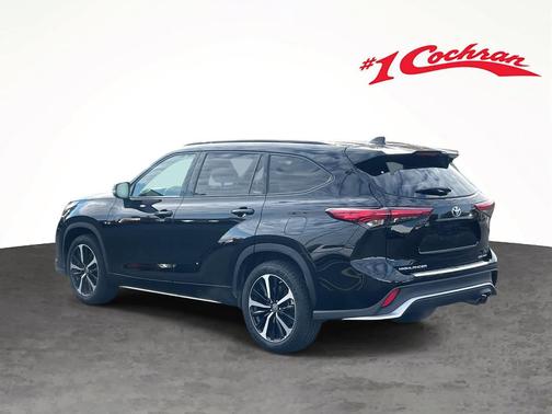 2022 Toyota Highlander XSE