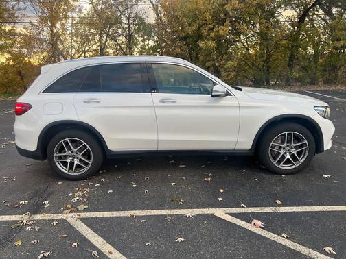 2019 Mercedes-Benz GLC 300 4MATIC