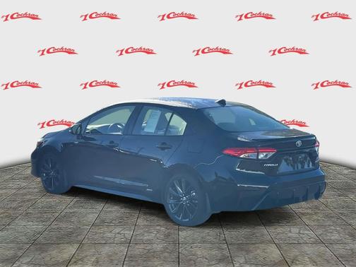 2024 Toyota Corolla Hybrid SE