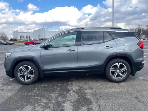 2020 GMC Terrain SLT