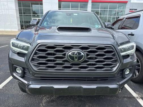 2021 Toyota Tacoma TRD Sport