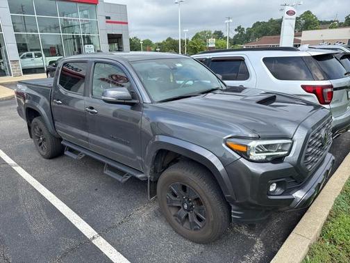 2021 Toyota Tacoma TRD Sport