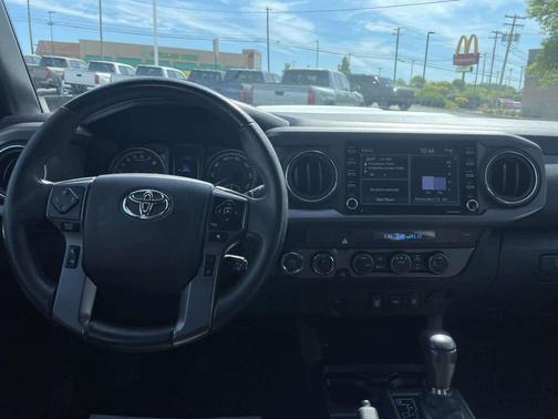 Ice Cap 2023 Toyota Tacoma TRD Sport