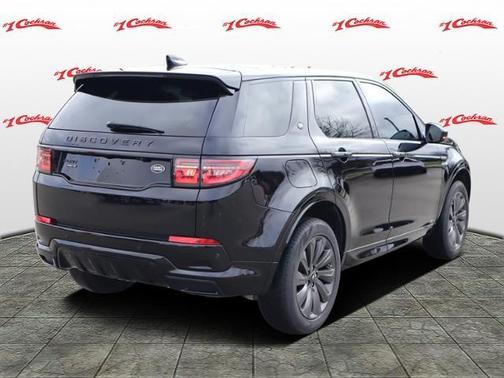 Photo 3 of 32 of 2020 Land Rover Discovery Sport R-Dynamic SE