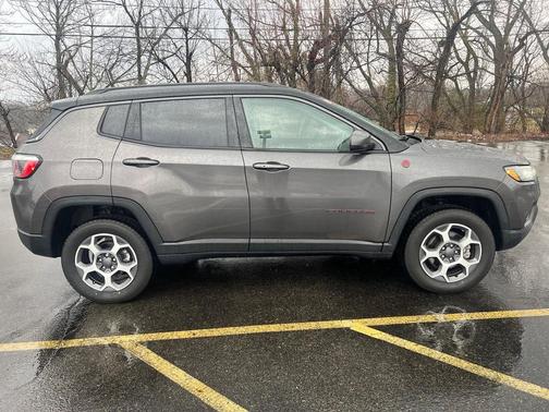 2022 Jeep Compass Trailhawk