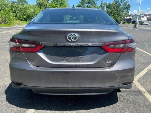 Predawn Gray Mica 2023 Toyota Camry LE
