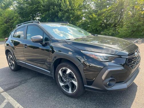 Crystal Black Silica 2024 Subaru Crosstrek Limited