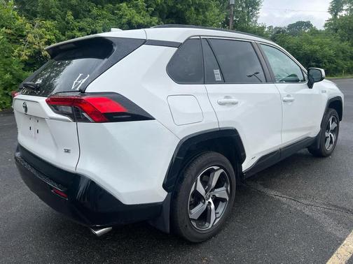 Super White 2021 Toyota RAV4 Prime SE