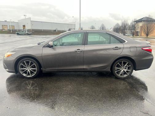 2015 Toyota Camry XSE