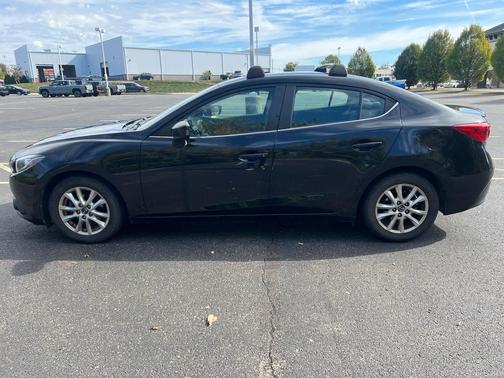 2016 Mazda Mazda3 i Touring