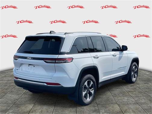 2022 Jeep Grand Cherokee 4xe Base