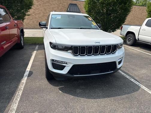 2022 Jeep Grand Cherokee 4xe Base