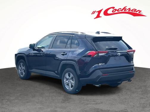 2022 Toyota RAV4 Hybrid XLE