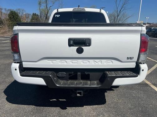 Ice Cap 2023 Toyota Tacoma TRD Off Road