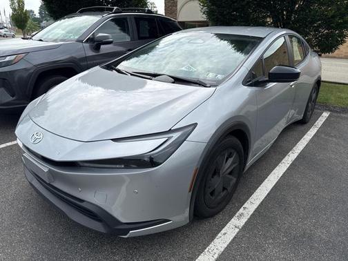 2023 Toyota Prius LE