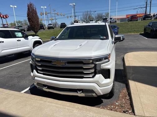 2022 Chevrolet Silverado 1500 High Country