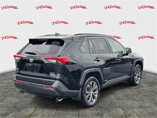 2022 Toyota RAV4 Hybrid XLE Premium
