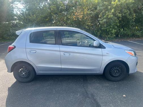 2021 Mitsubishi Mirage ES