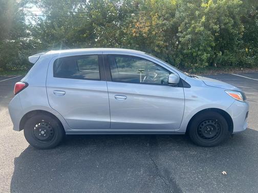 2021 Mitsubishi Mirage ES