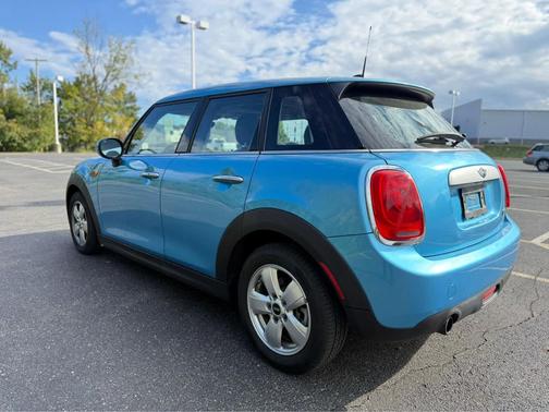 2015 MINI Hardtop Cooper