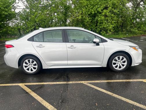 Classic Silver Metallic 2023 Toyota Corolla LE