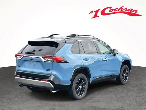 2022 Toyota RAV4 Hybrid SE