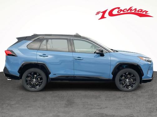 2022 Toyota RAV4 Hybrid SE