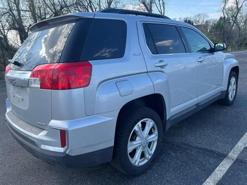 Quicksilver Metallic 2017 GMC Terrain SLE-2