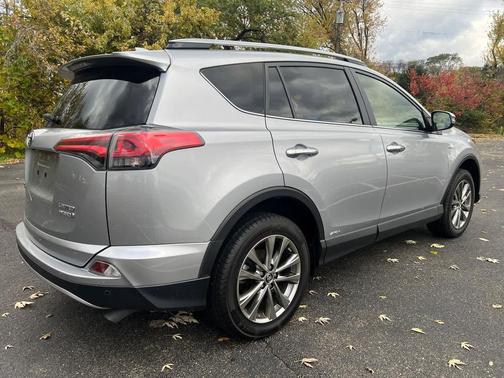 2018 Toyota RAV4 Hybrid Limited