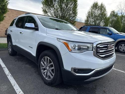 2017 GMC Acadia SLE-2