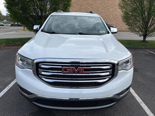 2017 GMC Acadia SLE-2