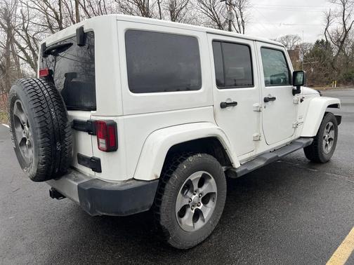 2018 Jeep Wrangler JK Unlimited Sahara