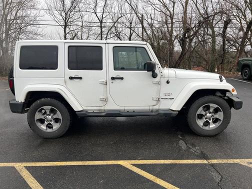 2018 Jeep Wrangler JK Unlimited Sahara