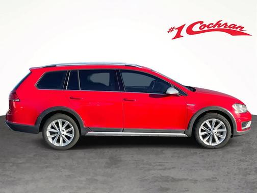 2017 Volkswagen Golf Alltrack TSI SE