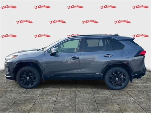 2022 Toyota RAV4 Hybrid SE