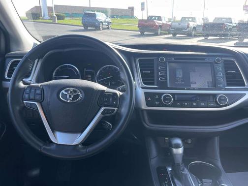 2019 Toyota Highlander Hybrid XLE