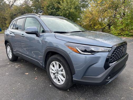 2022 Toyota Corolla Cross LE