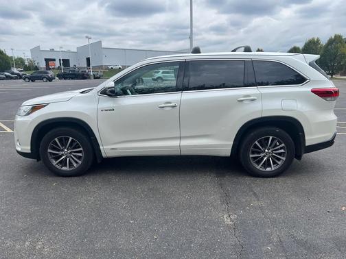 2017 Toyota Highlander Hybrid XLE