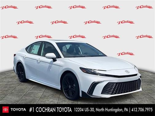2025 Toyota Camry SE