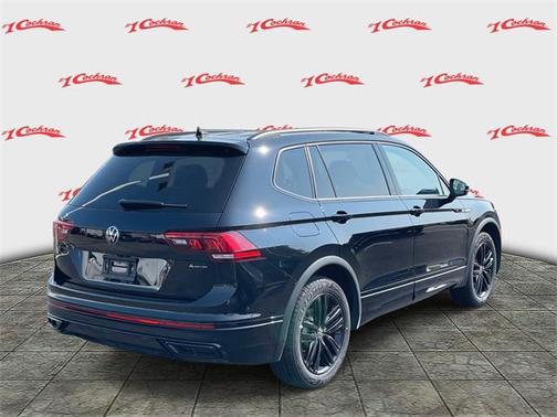 2022 Volkswagen Tiguan 2.0T SE R-Line Black 4MOTION