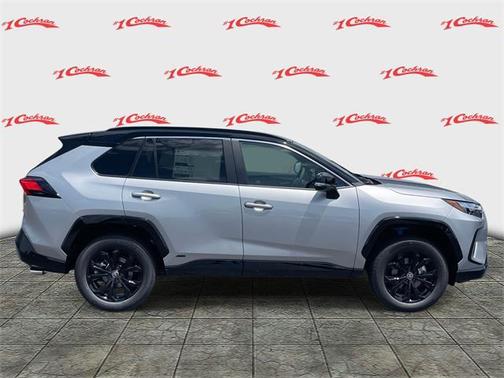 2025 Toyota RAV4 Hybrid SE