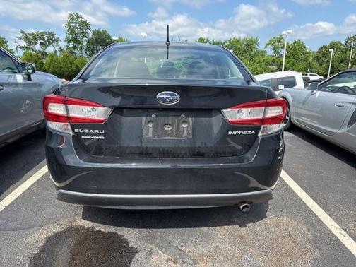 2019 Subaru Impreza 2.0i