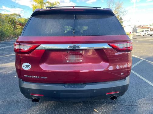 2021 Chevrolet Traverse LT Cloth