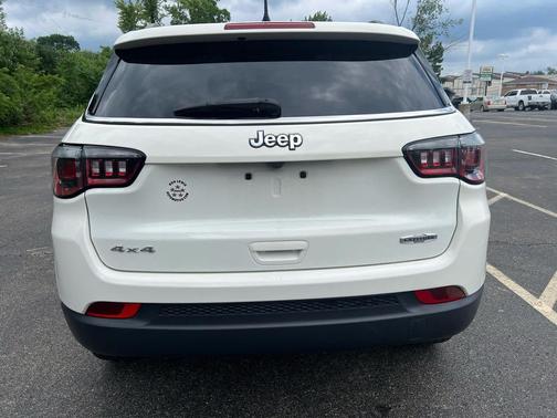 White Clearcoat 2020 Jeep Compass Latitude