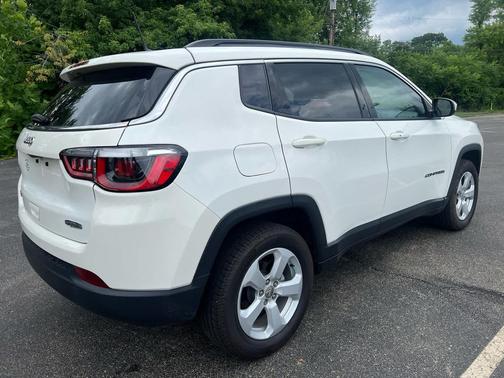 White Clearcoat 2020 Jeep Compass Latitude