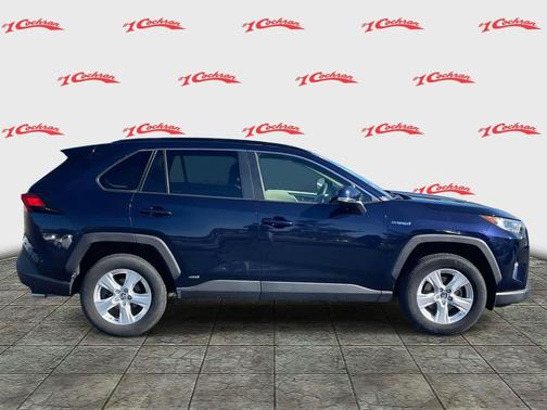 2019 Toyota RAV4 Hybrid XLE