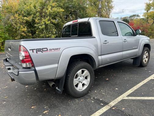 2015 Toyota Tacoma Base