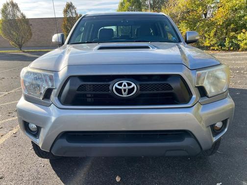 2015 Toyota Tacoma Base