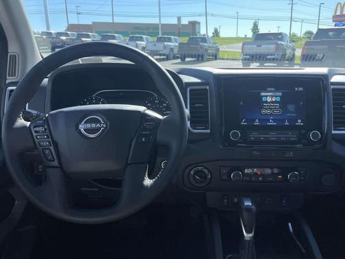 Super Black 2023 Nissan Frontier SV
